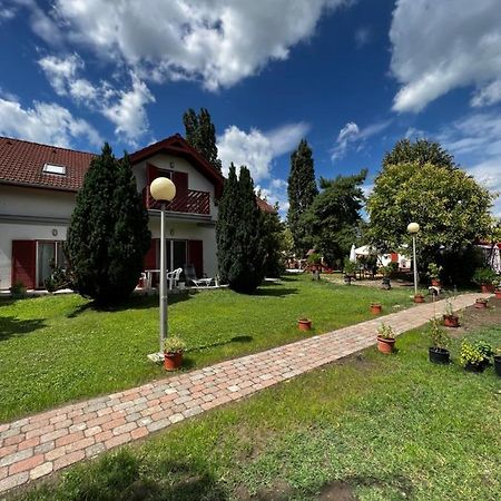 Zoeld Zona Zamardi Ueduelo Bed & Breakfast Exterior photo